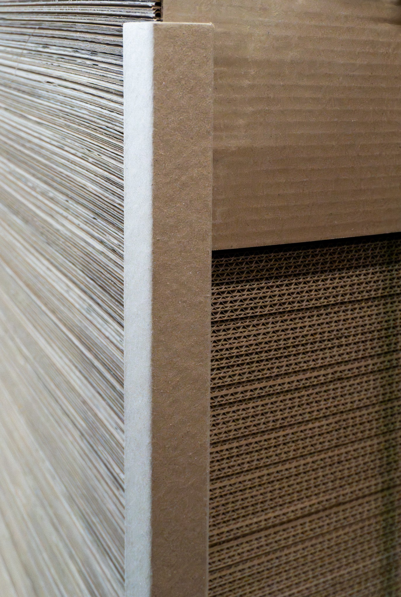 Esquinero de Cartón Kraft – Protección estructural y sustentable