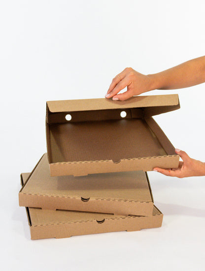 Caja para pizza mediana o comida plana 14" - 35 x 35 x 4 cm – KIT 25137