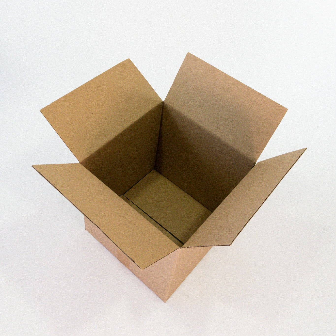 Caja de cartón corrugado 16x16x16″ (41x41x41 cm) – KIT 23170